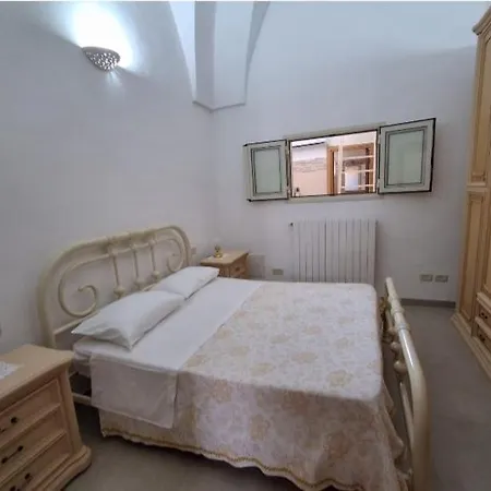 Locazione Turistica Messapi *